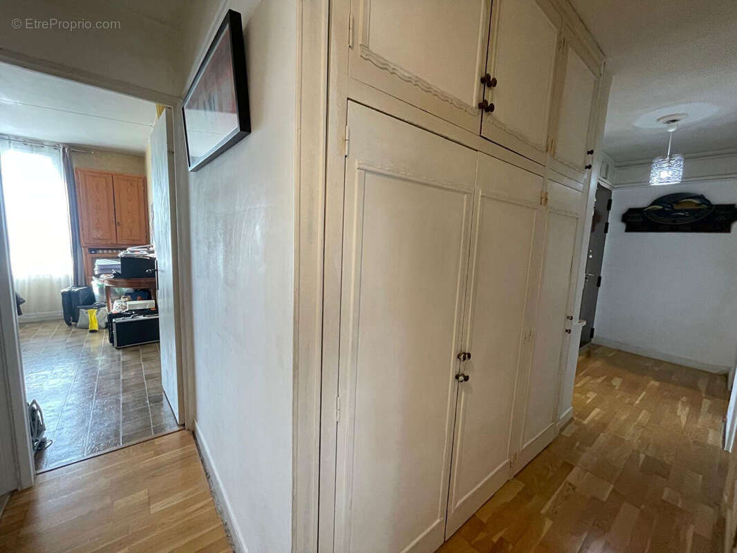 Appartement à RUEIL-MALMAISON
