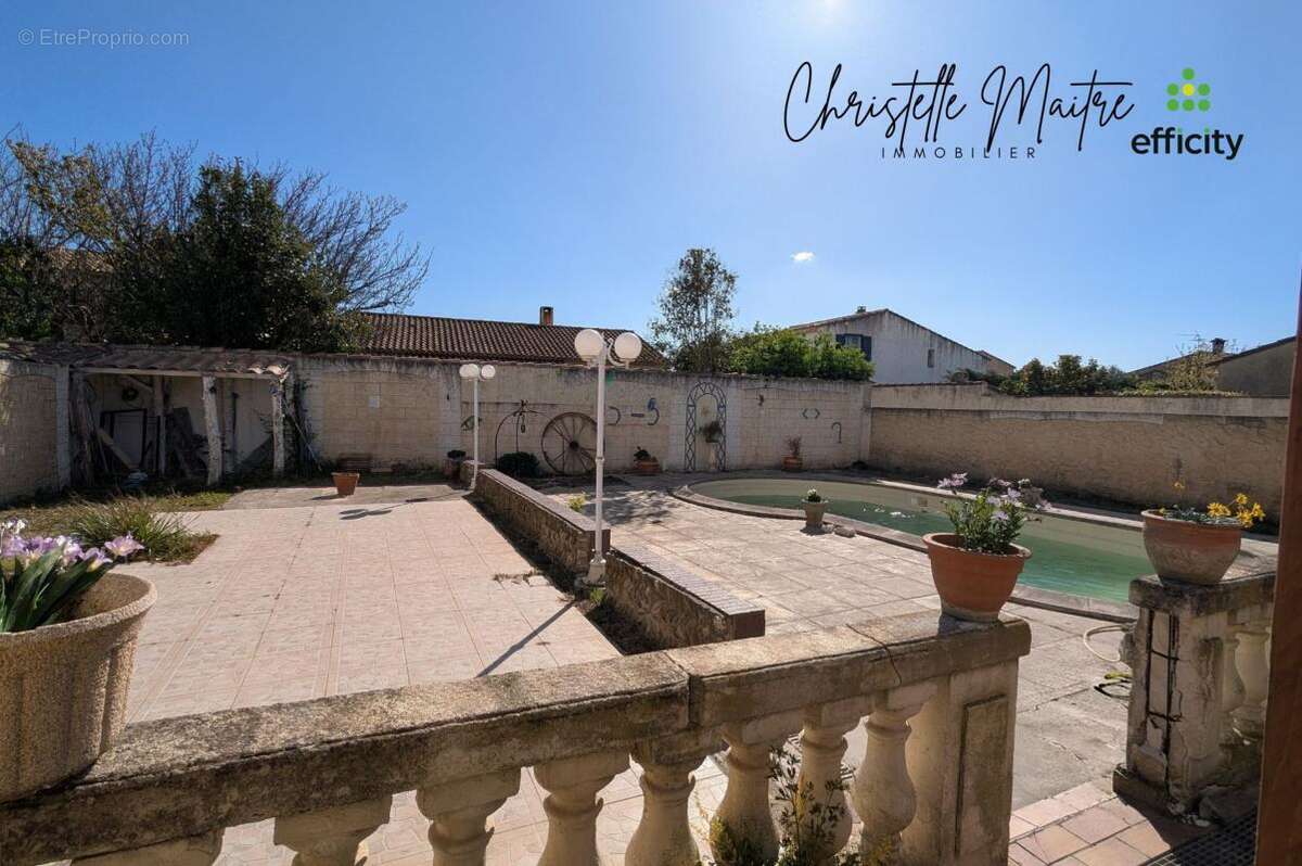 Maison à ARLES