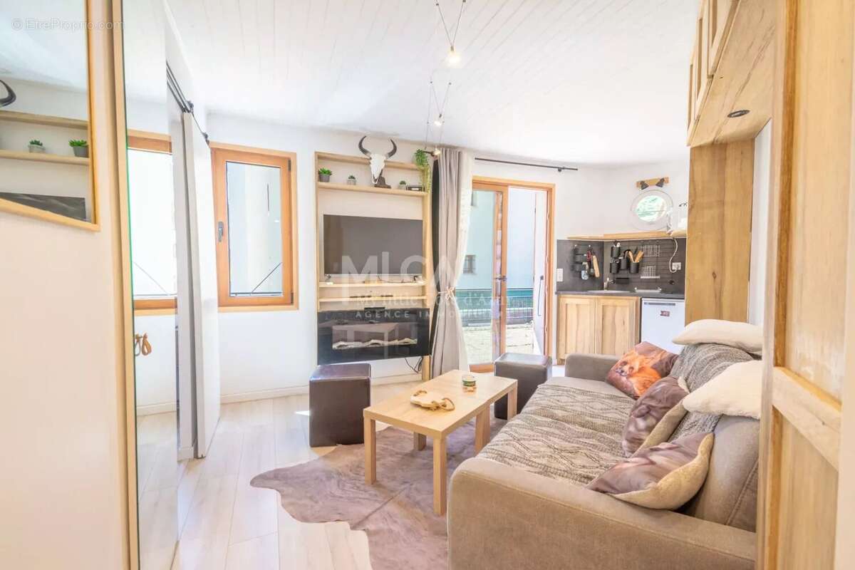 Appartement à SAINT-ETIENNE-DE-TINEE