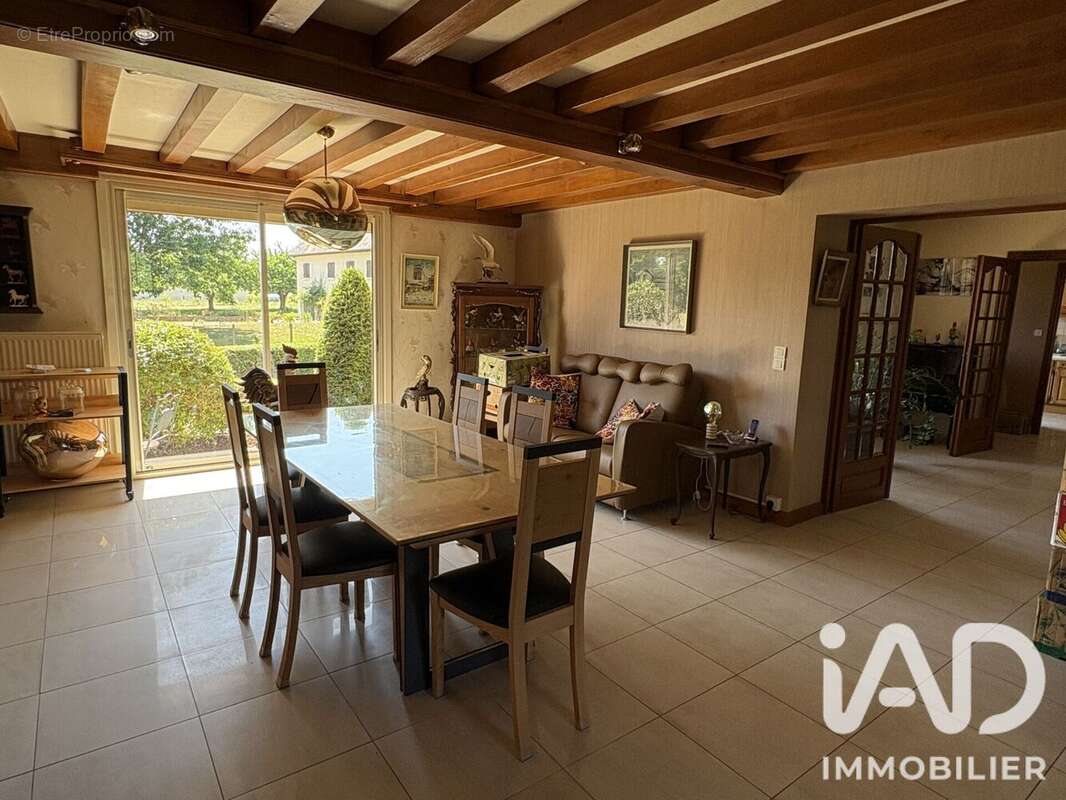 Maison 191 m² à Simard  - photo 5