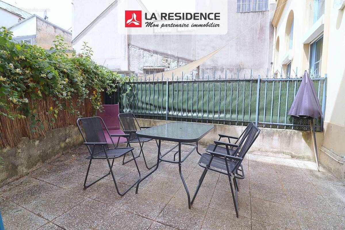 Appartement à VERSAILLES