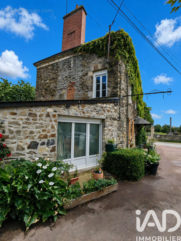 Maison 176 m² à Sallen  - photo 2