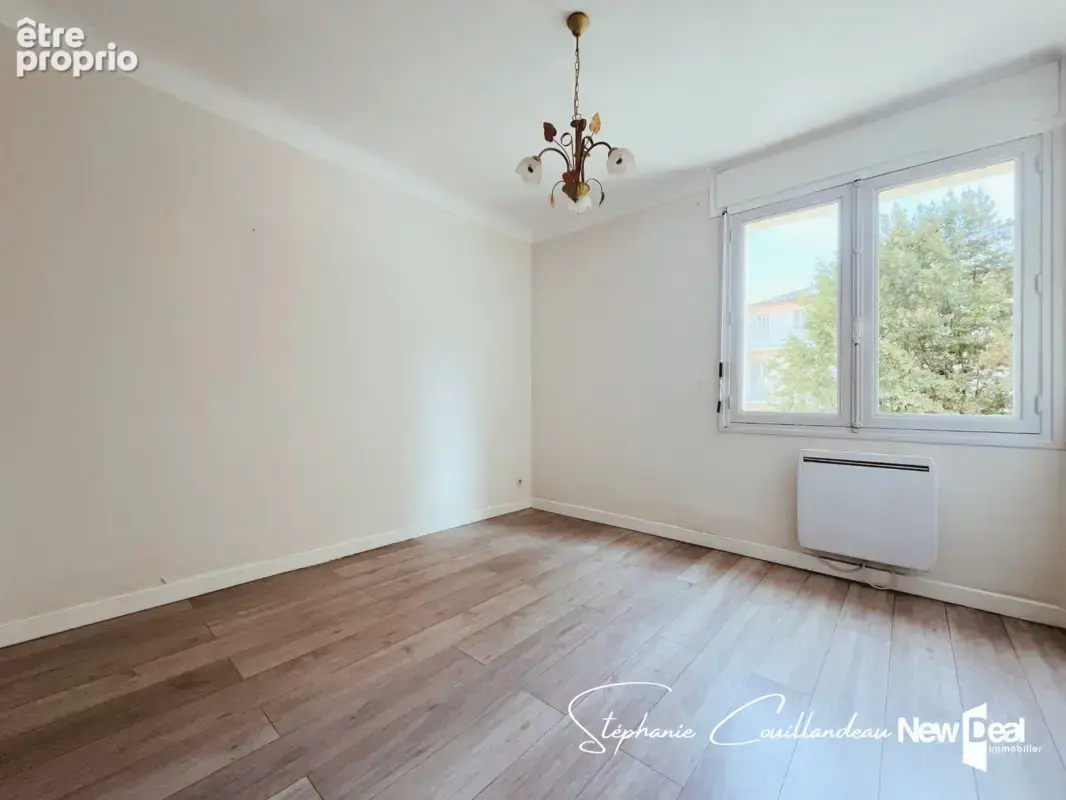 Appartement de type 3 en plein centre ville d'Aix les Bains - photo 7