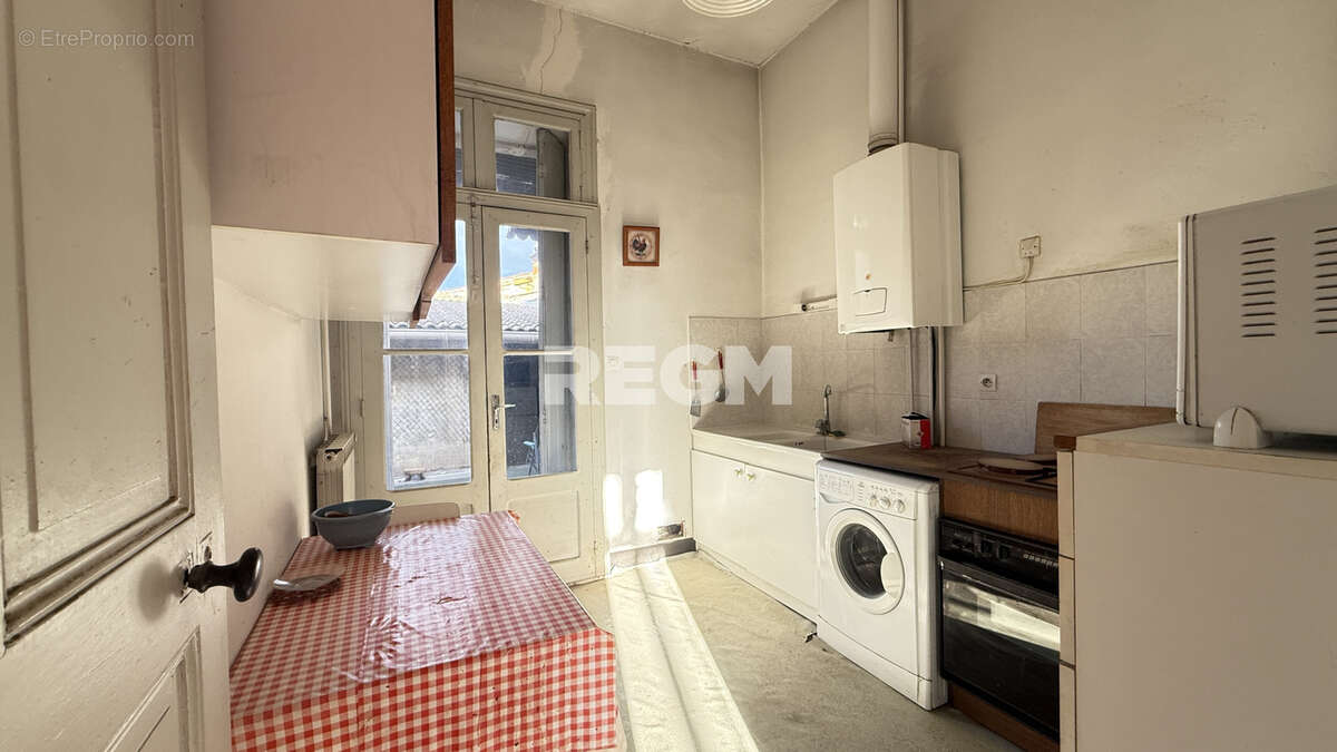 Appartement à LUNEL