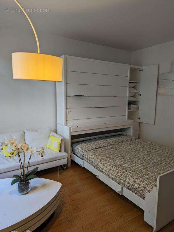 Appartement à PARIS-4E