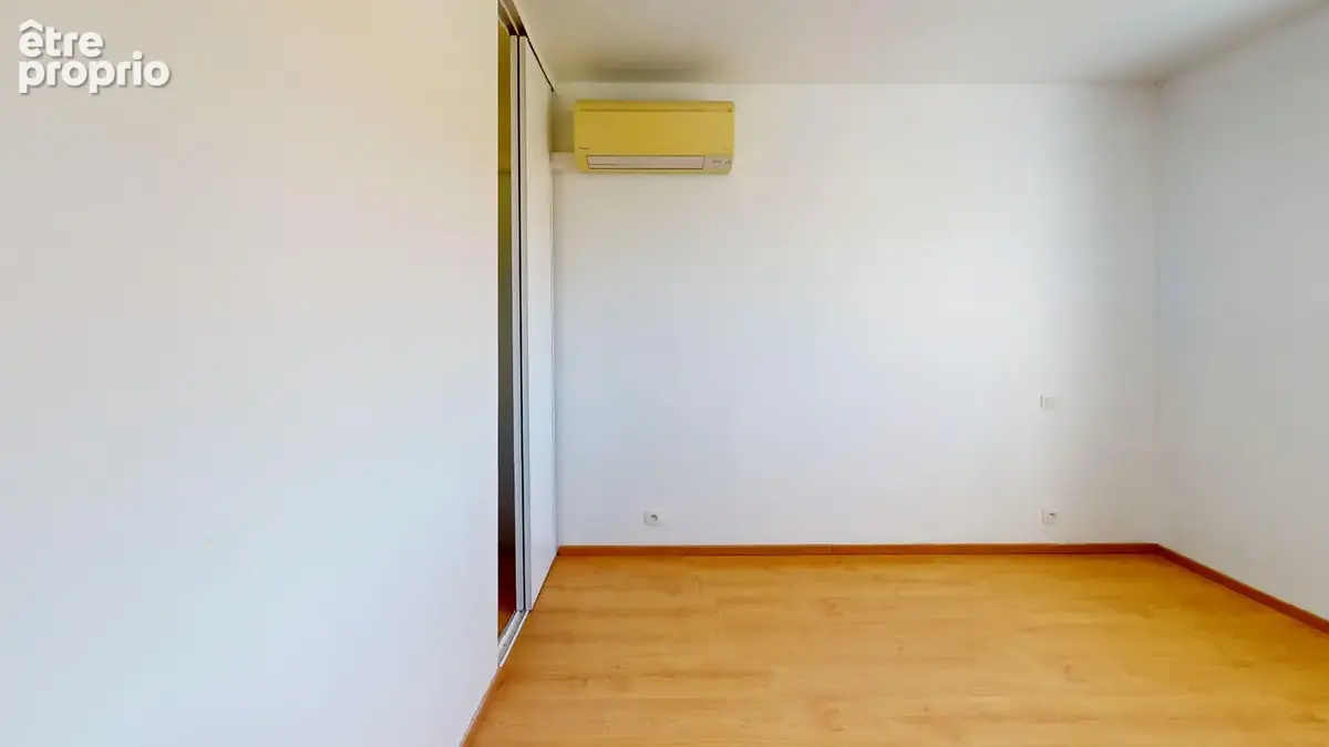 T3 duplex « esprit maison » avec terrasse et parking privé - photo 9