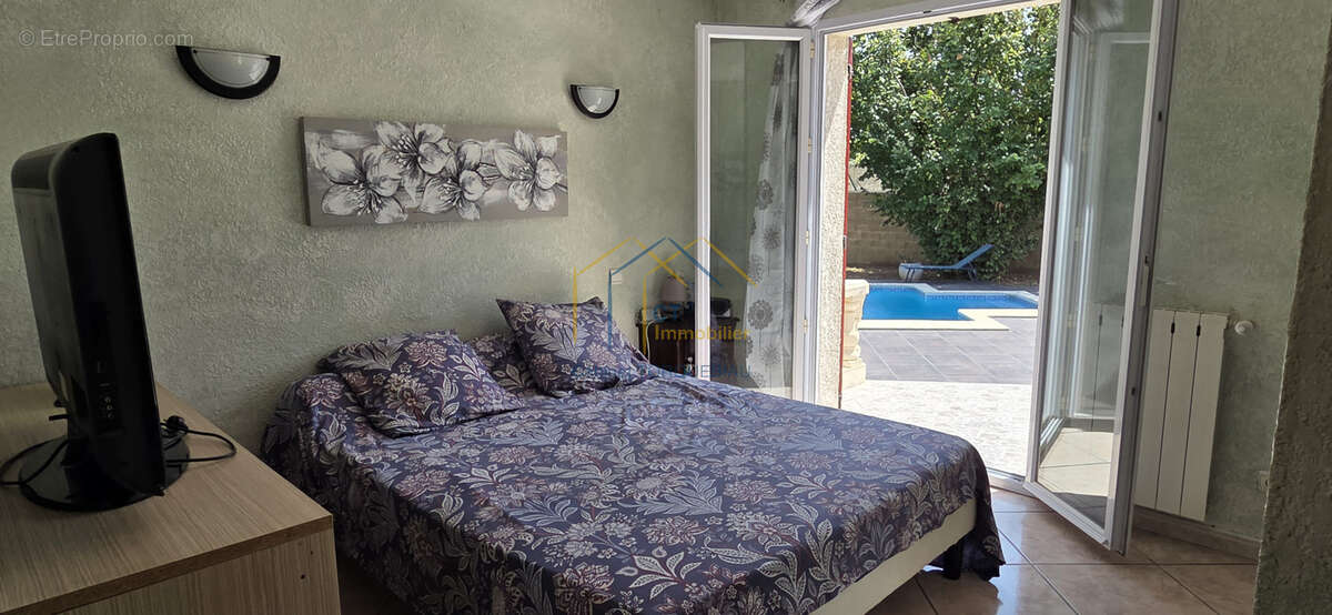 Villa de plain-pied avec piscine - photo 9