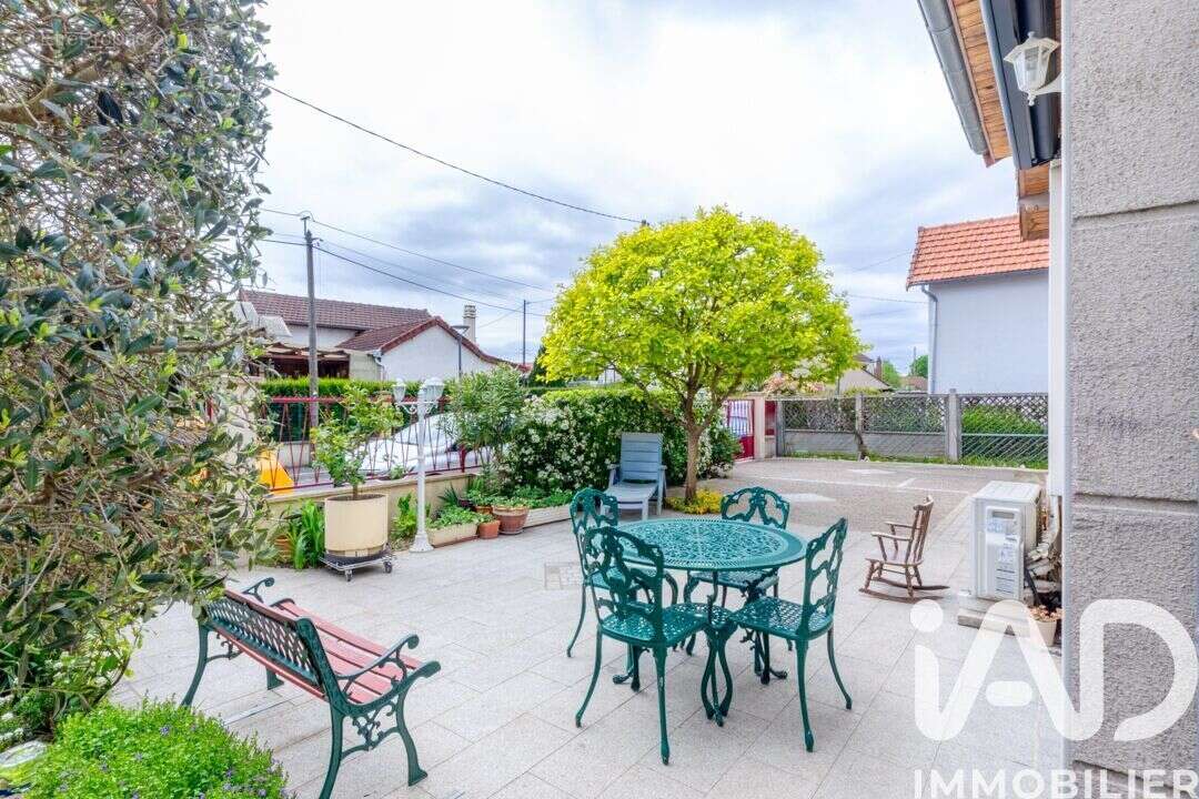 Photo 2 - Maison à CORMEILLES-EN-PARISIS