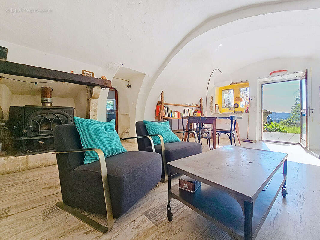 Maison à ROCHEFORT-DU-GARD