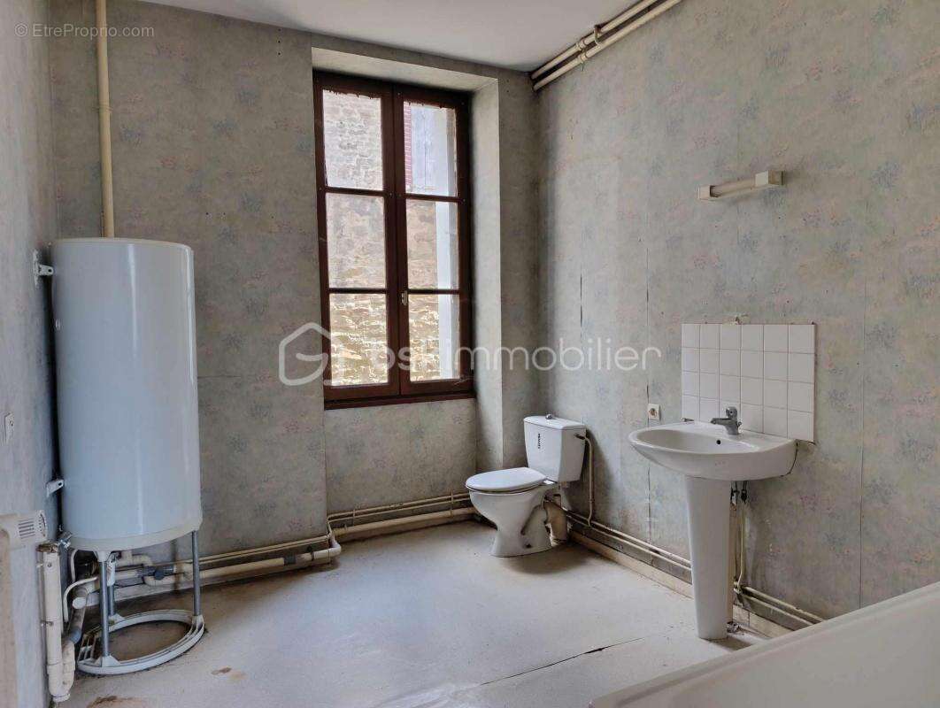 Appartement à MORTREE