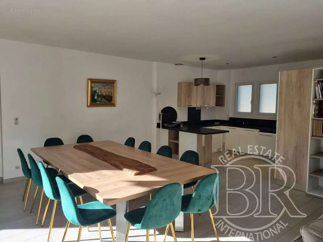 Maison à ROQUEFORT-LA-BEDOULE