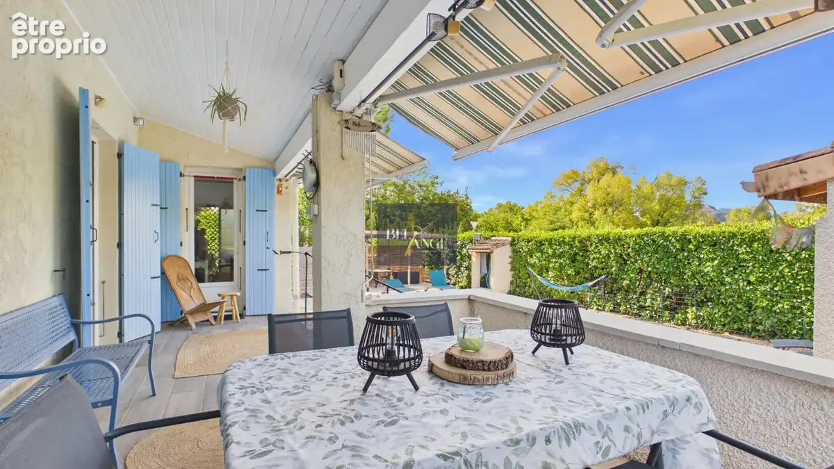 RUOMS   Maison avec piscine et 2 gîtes indépendants - photo 2