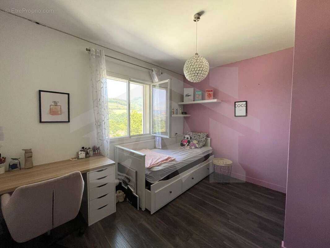 Maison à SAINT-MARTIN-D&#039;URIAGE