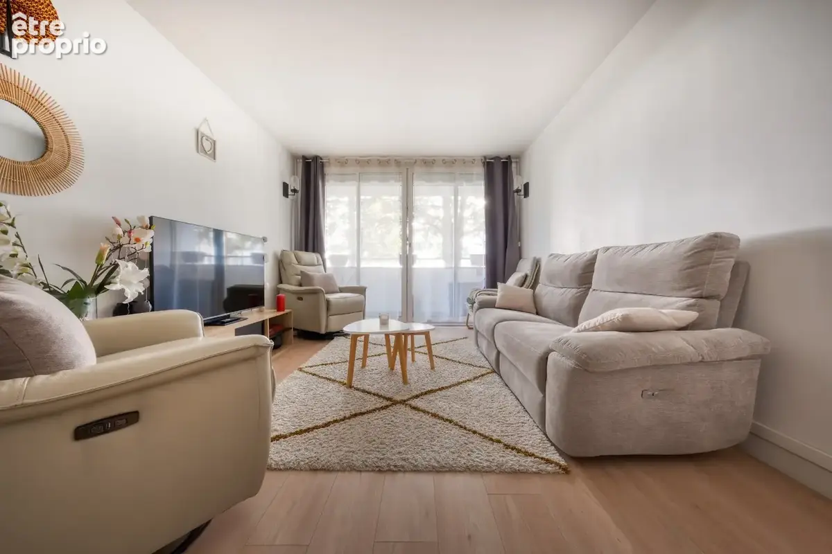 Appartement à vendre 3 pièces LES CLAYES SOUS BOIS (78) - photo 2