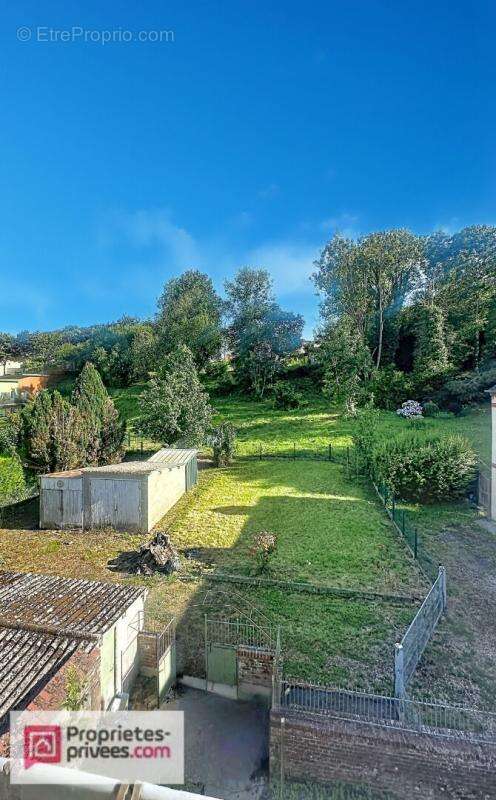 Maison de Maître  rénovée avec jardin de 545 m² et terrain constructible - photo 3