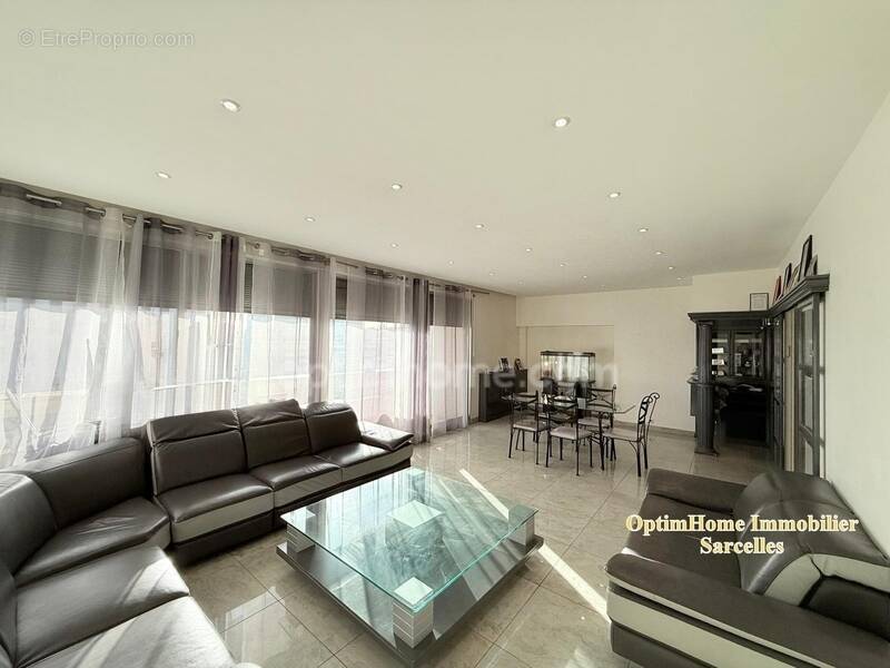 Appartement à SARCELLES