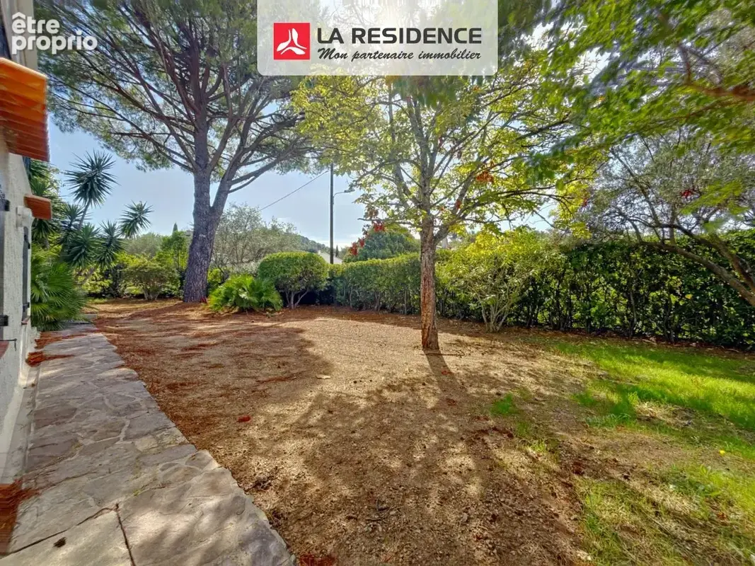 Maison 7 pièces 264 m² à vendre à Draguignan (83300) - photo 3