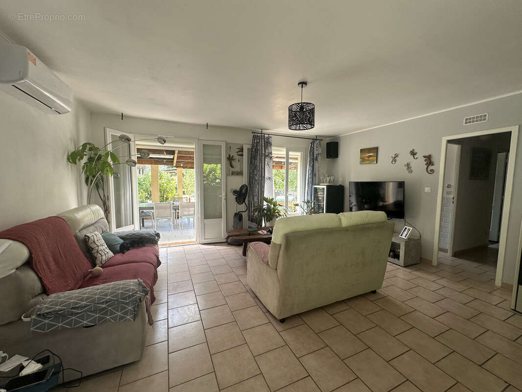 Maison à MONTFORT-SUR-ARGENS