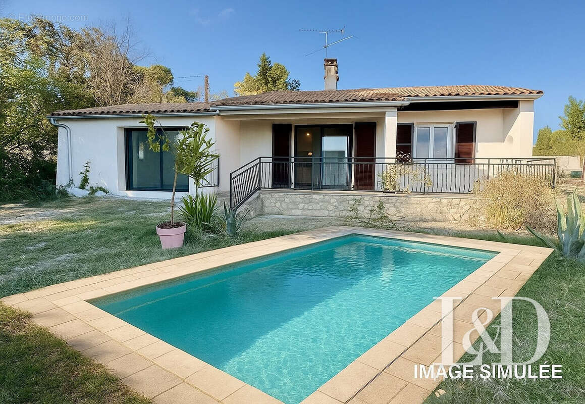 Maison à GARRIGUES-SAINTE-EULALIE