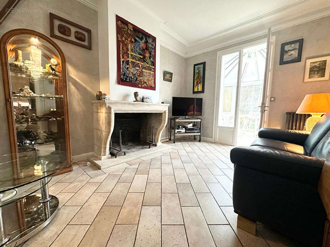 Maison à MAISONS-LAFFITTE