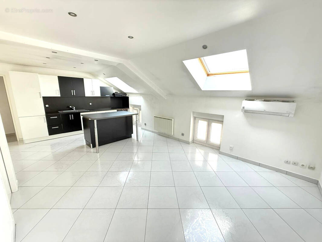 Appartement à BATILLY