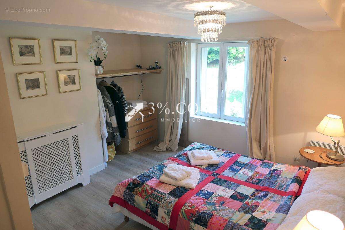 Maison à AVESNES-EN-VAL