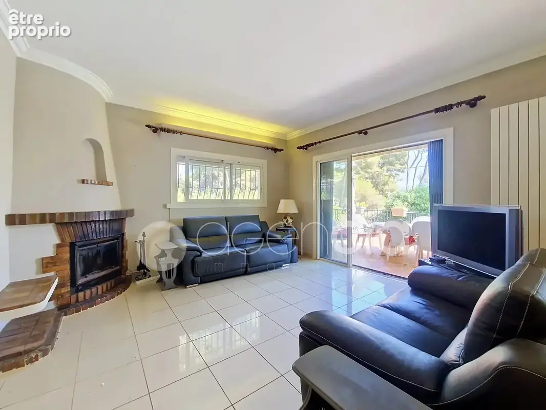 Le cannet – pinède mont joli  villa de charme avec piscine - photo 7