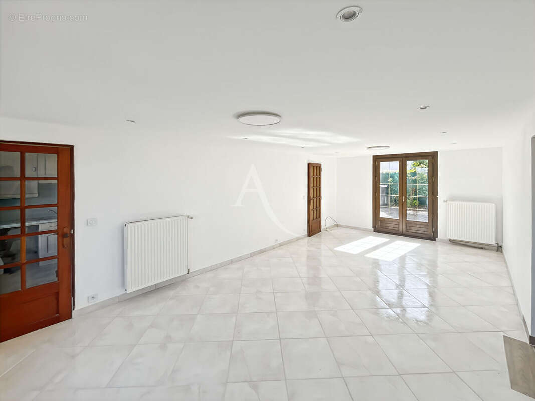 Maison Meulan En Yvelines 7 pièce(s) 124 m² - photo 4