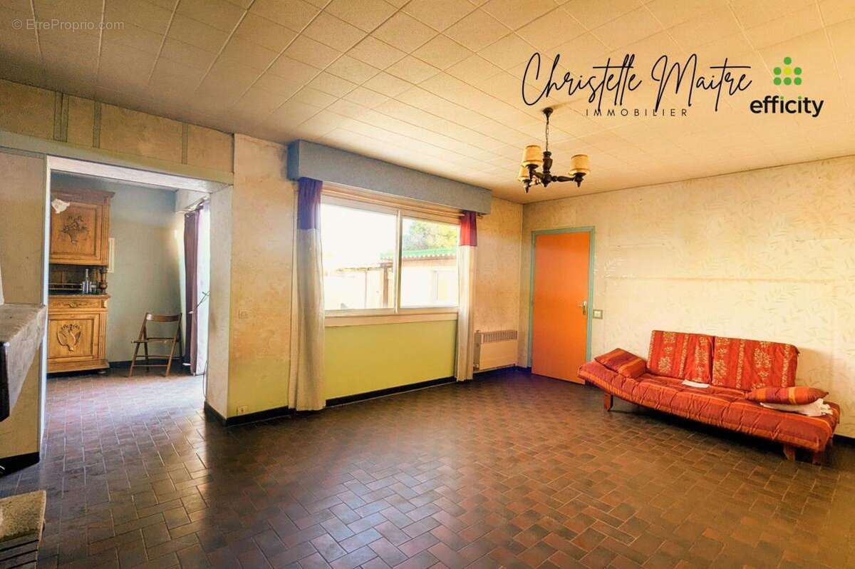 Maison à SAINT-MARTIN-DE-CRAU