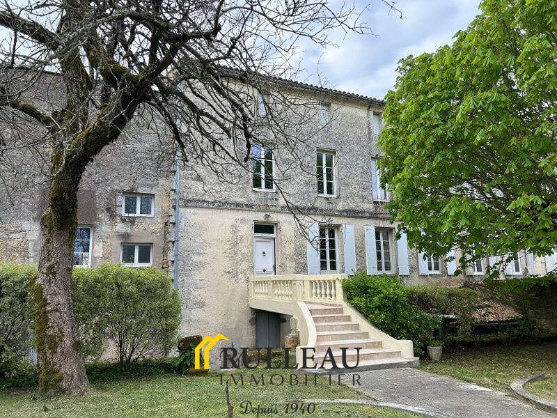 Maison à BOURG
