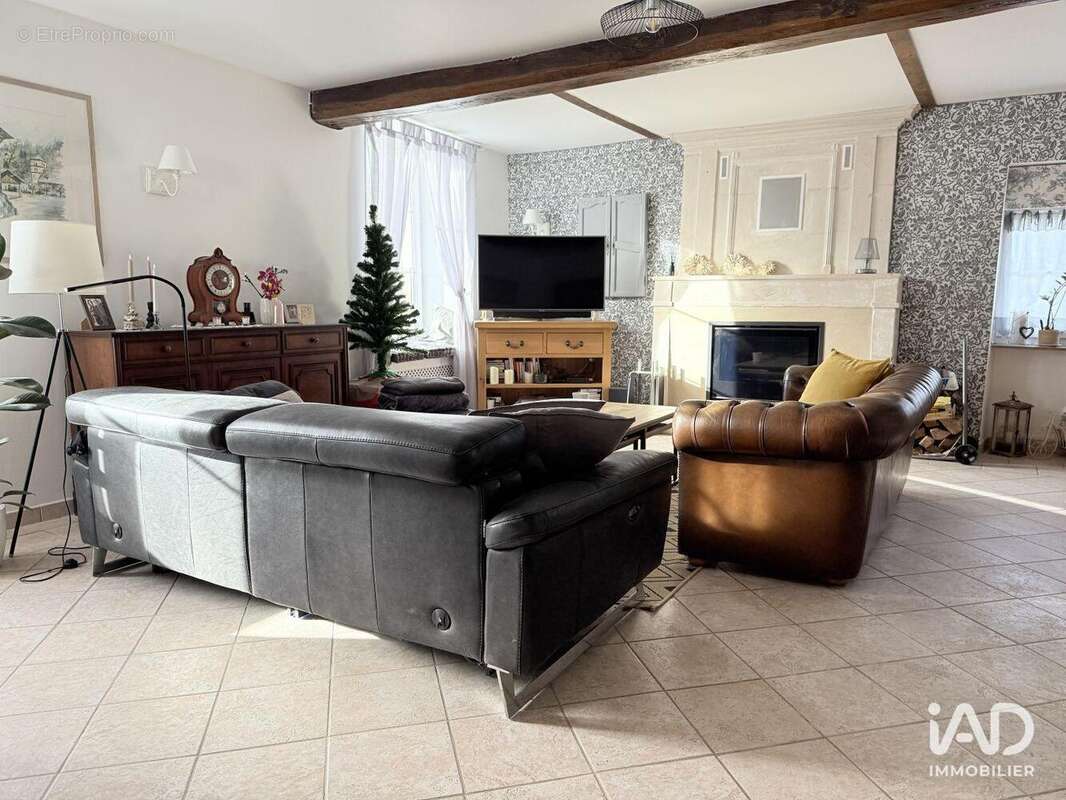 Photo 6 - Maison à CLION