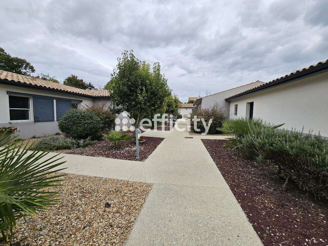 Maison à NIEUL-SUR-MER