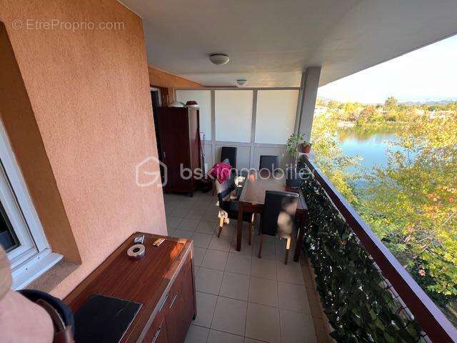 Appartement à MANDELIEU-LA-NAPOULE