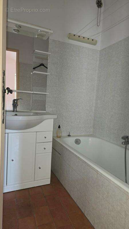 Appartement à LAMBESC