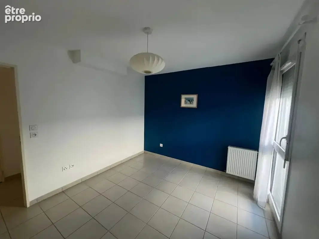 VALENCE CHATEAUVERT - Appartement T3 avec terrasse et garage - photo 10