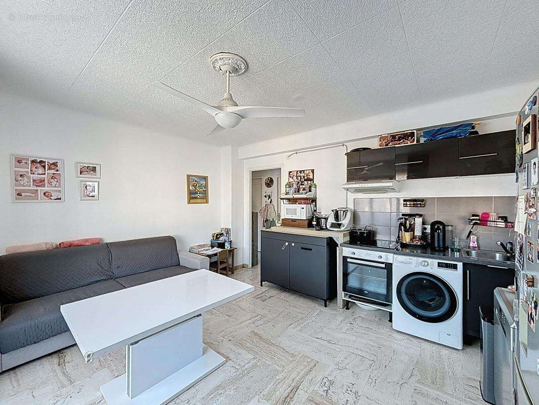 Appartement à LE CANNET