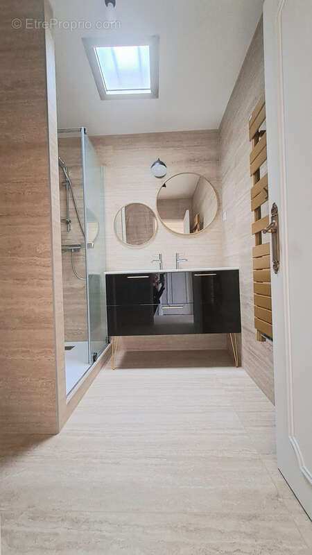 Appartement à LE PERREUX-SUR-MARNE