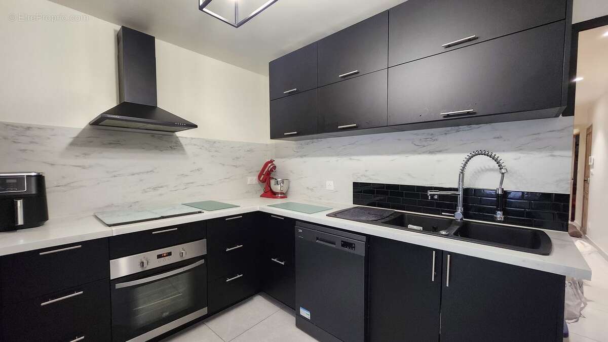 Appartement à AURIOL