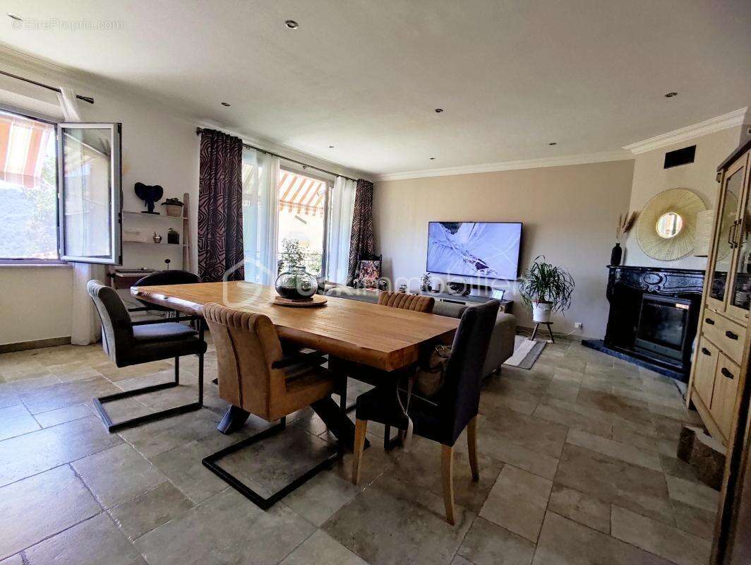 Maison à LE BAR-SUR-LOUP