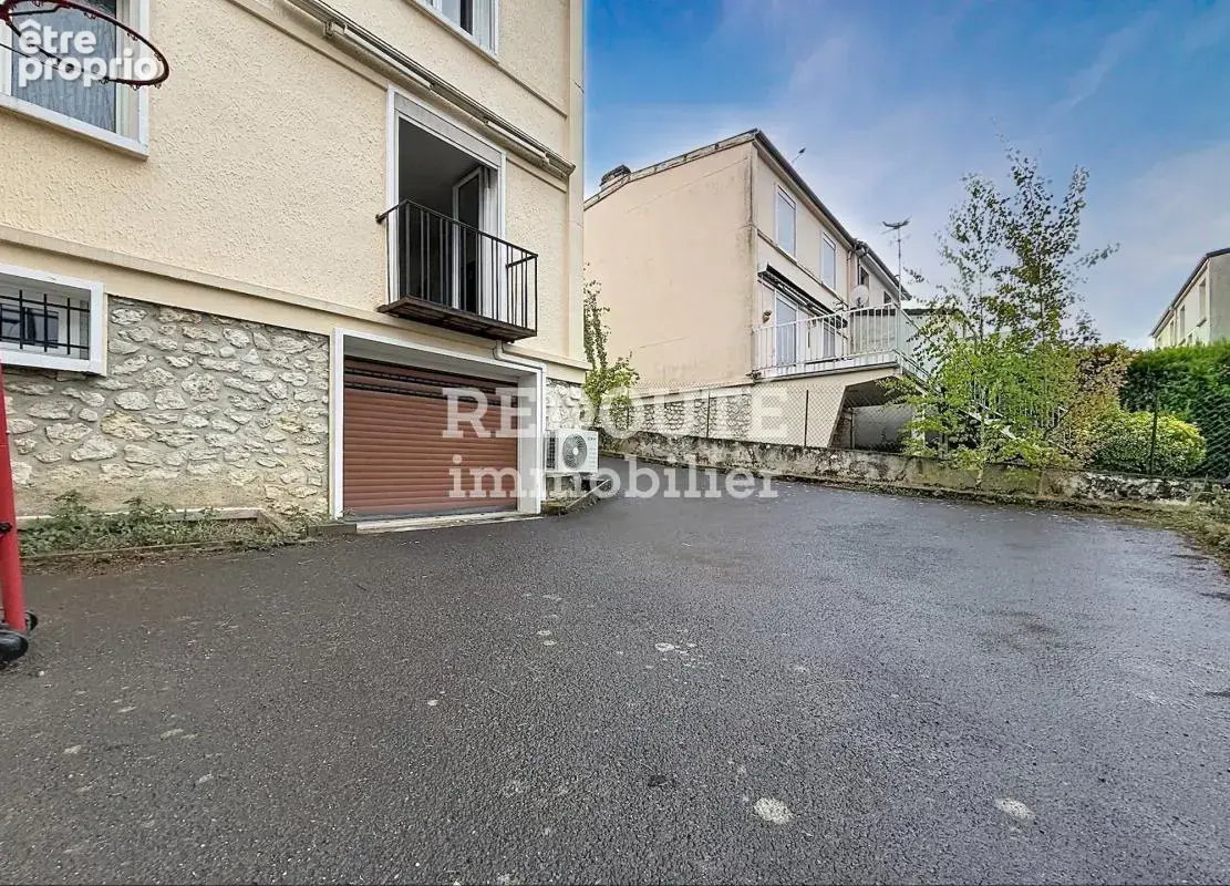 À vendre - epernay - maison t5 avec jardin et garage - photo 12