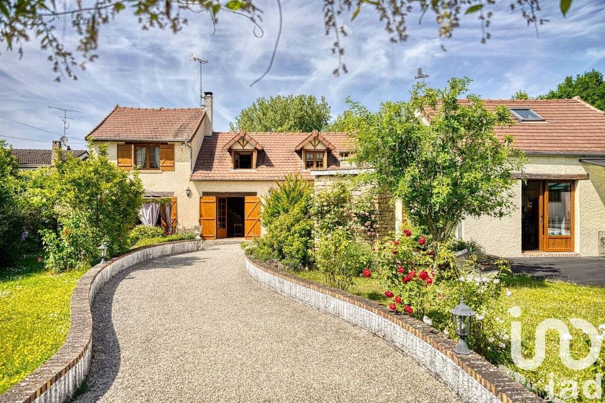 Photo 1 - Maison à BREUILLET