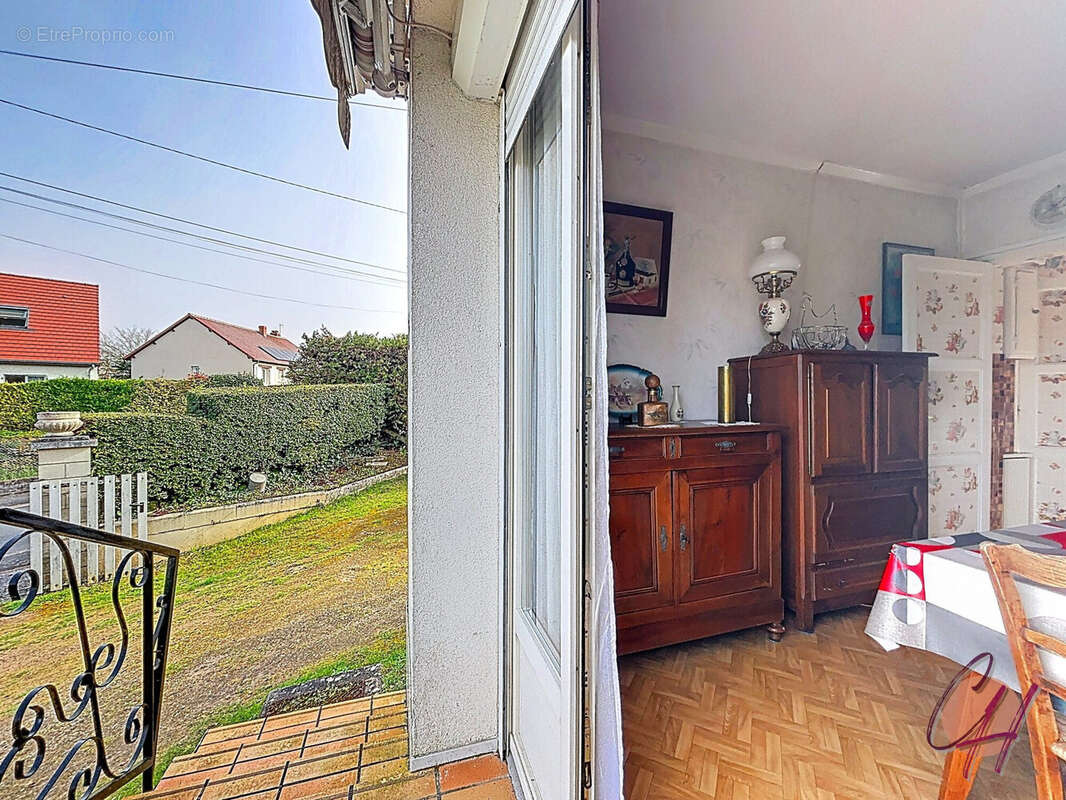 Maison à MONTLOUIS-SUR-LOIRE