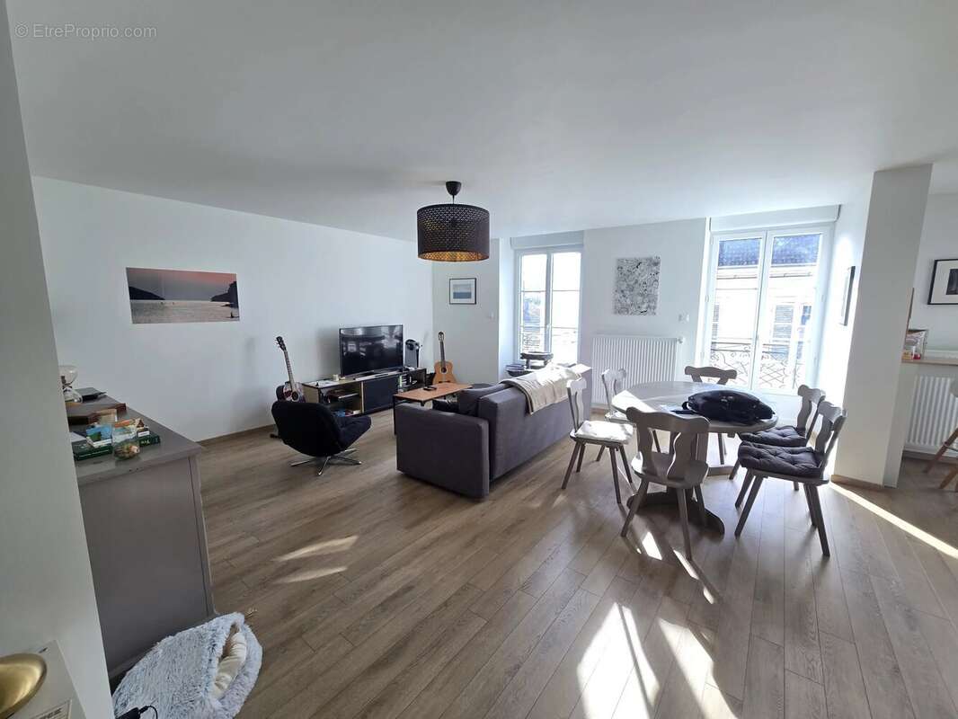 Appartement à BOURBONNE-LES-BAINS