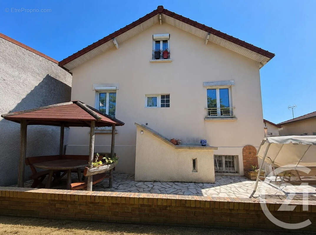 Maison 80 m² à Tremblay-En-France  - photo 10