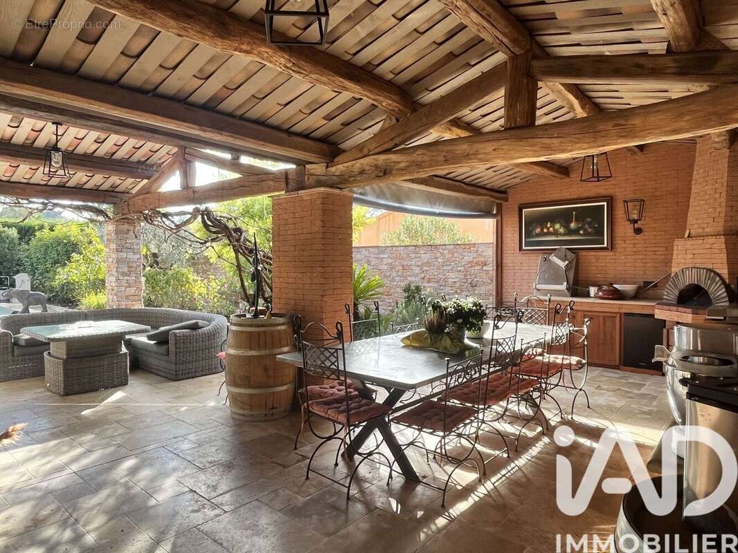 Photo 3 - Maison à LORGUES