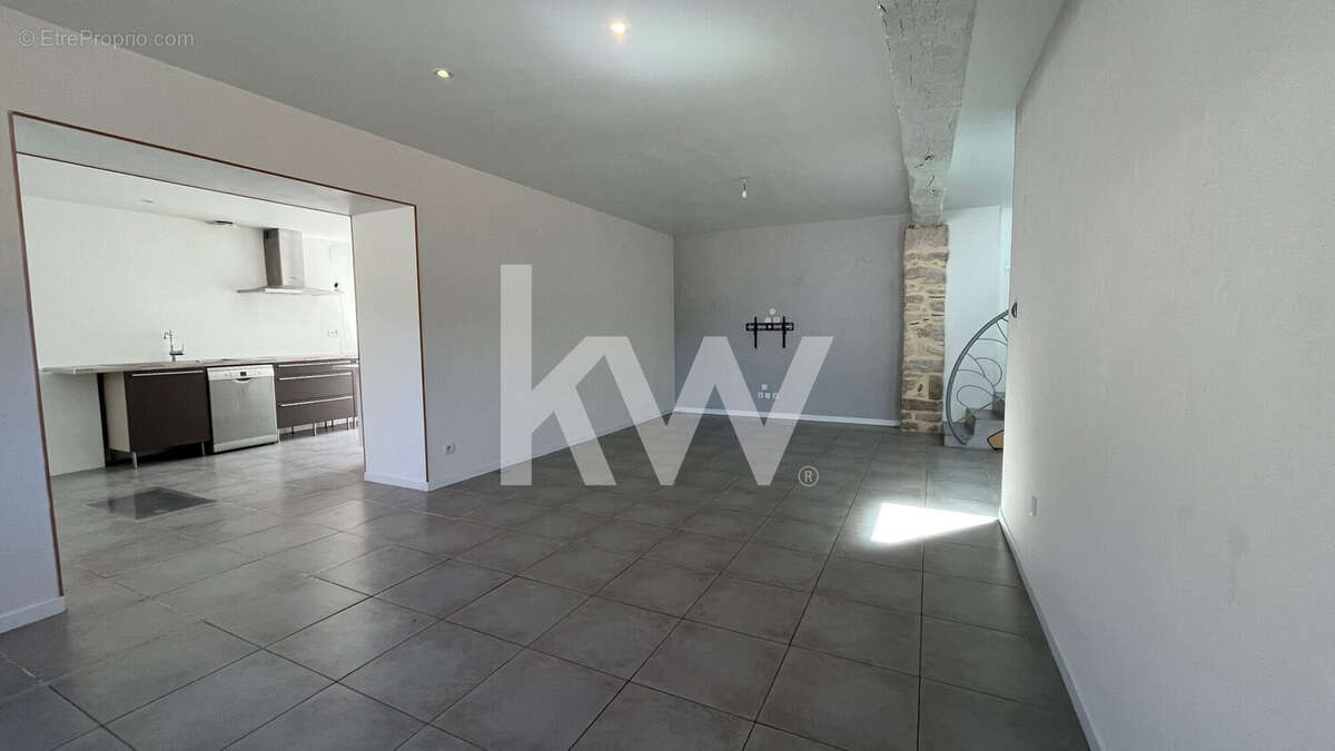 Maison 93 m² à La Chapelle-Saint-Mesmin  - photo 4