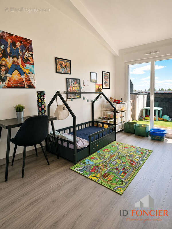 Appartement 81 m² à Chilly-Mazarin  - photo 7