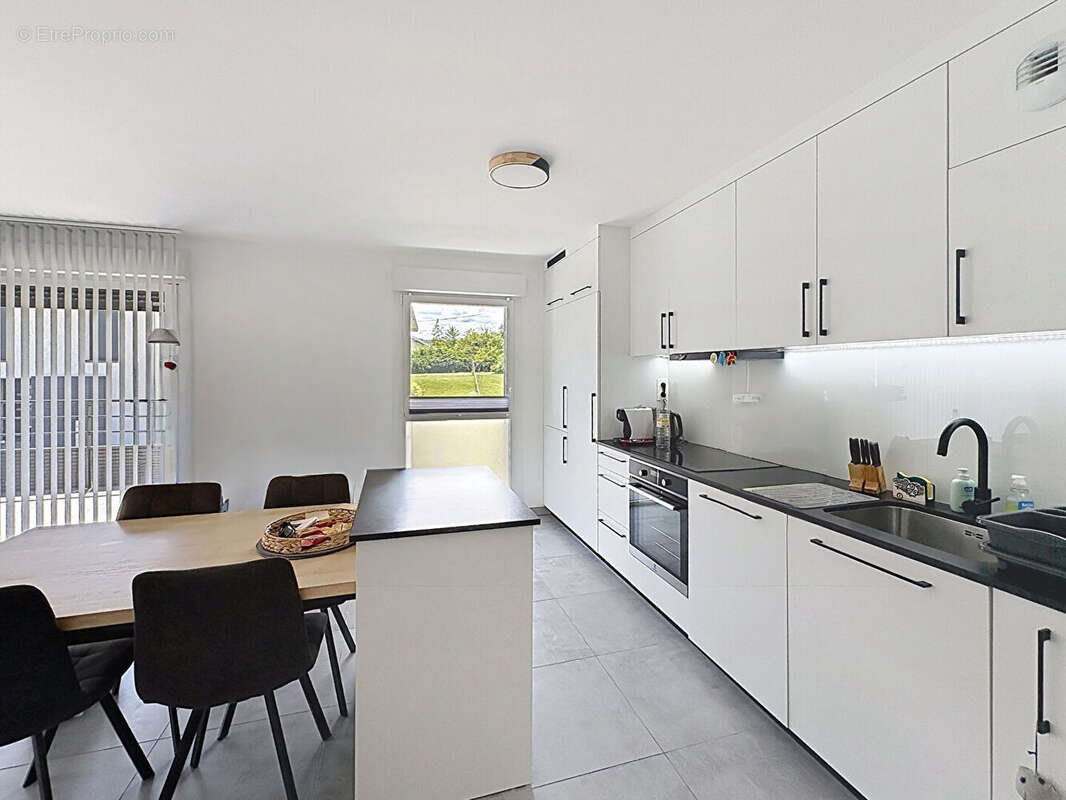 Appartement à AMANCY