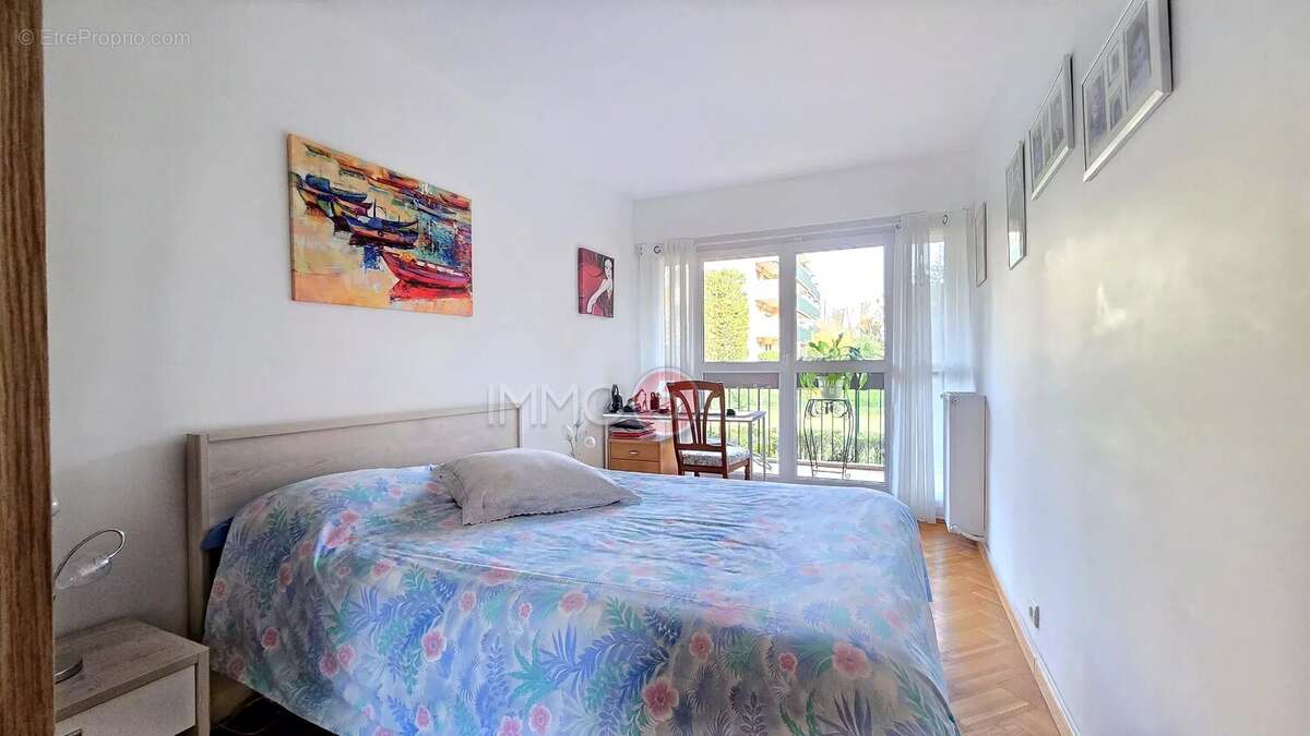 Appartement à LE RAINCY