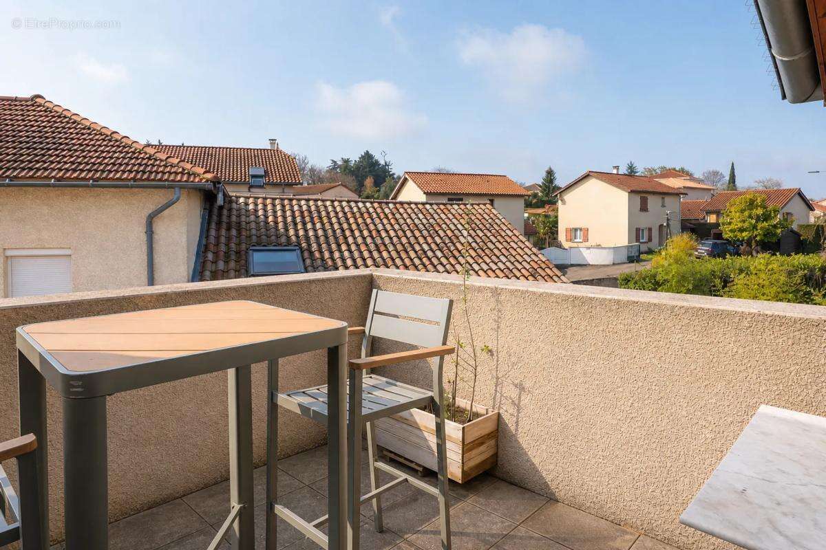Appartement à VALENCIN